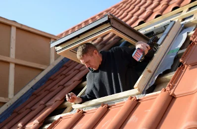 Pose de fenêtres de toit Velux à Briant